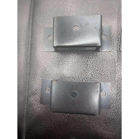 Harbor Freight Haulmaster Foldable Trailer Stake Pocket 4pack - Picture 4 of 8